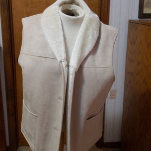 OLSEN EUROPE SUEDE LOOK VEST